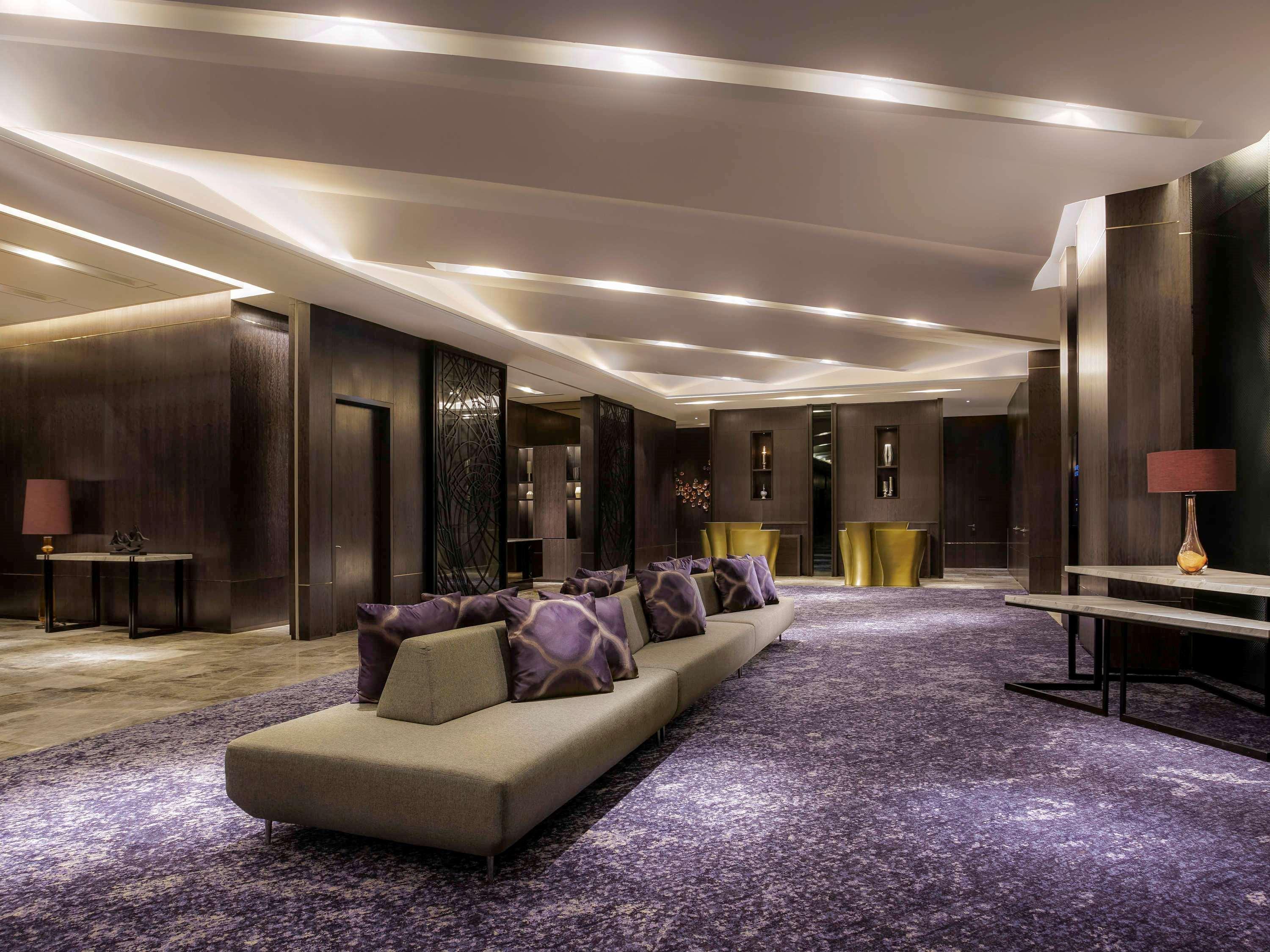 Sofitel Kuala Lumpur Damansara Hotel Exterior photo The lobby of the W Seoul