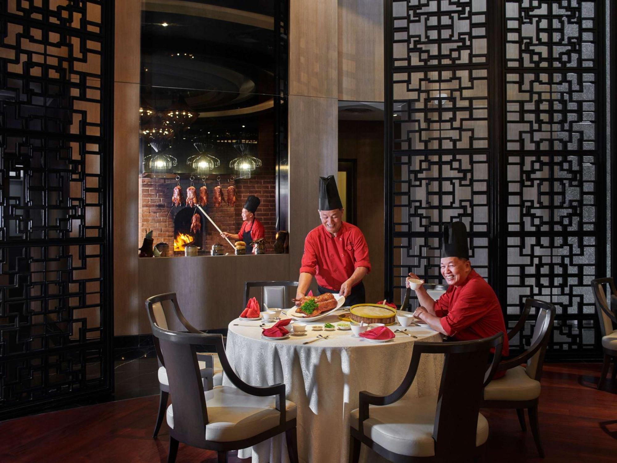 Sofitel Kuala Lumpur Damansara Hotel Exterior photo Chef's Table at the Shangri-La Hotel, Kuala Lumpur