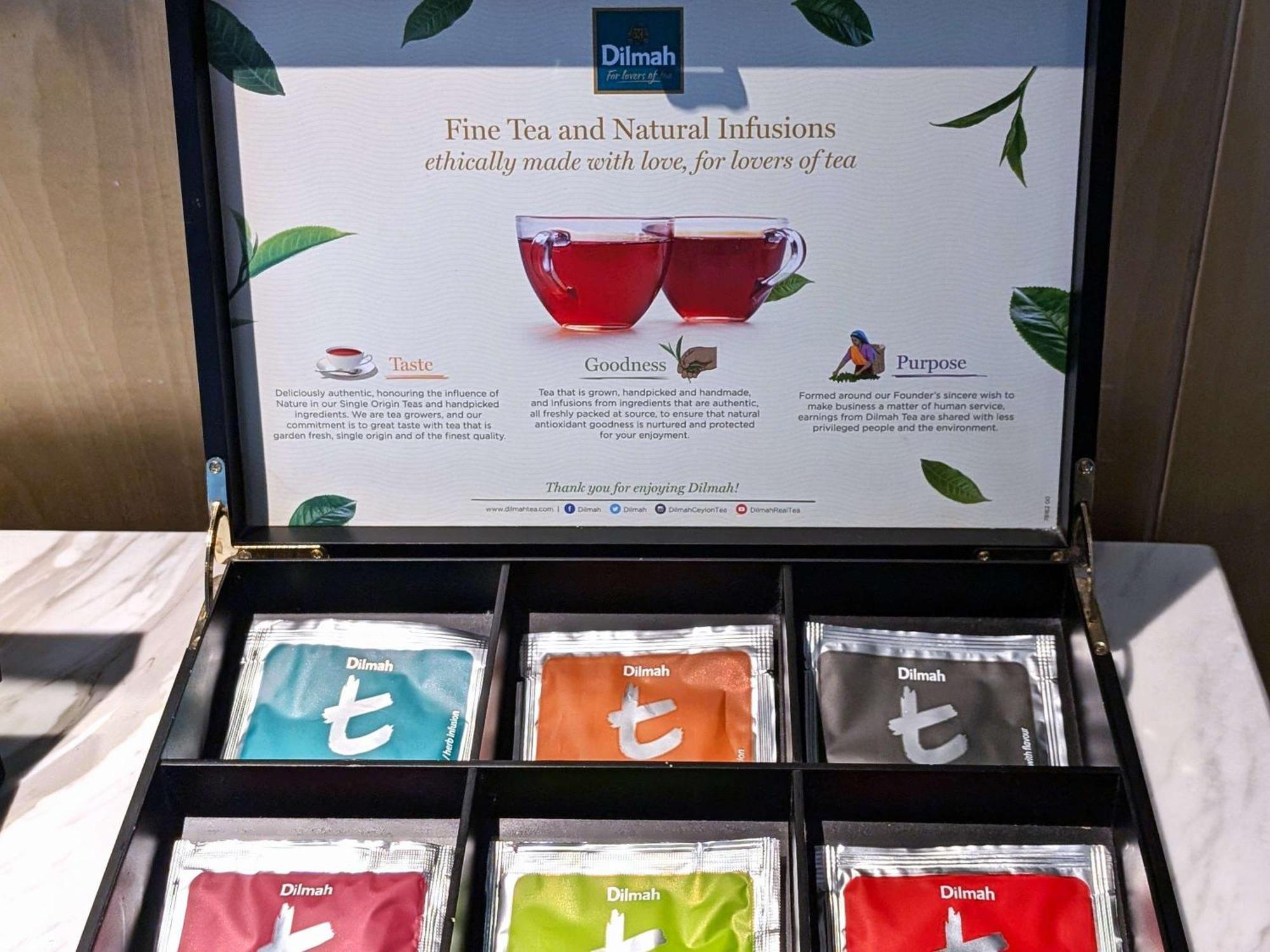 Sofitel Kuala Lumpur Damansara Hotel Exterior photo Tea bags